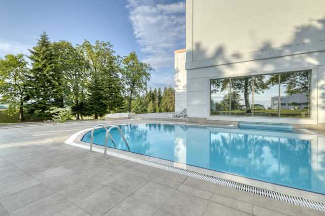 Open air swimming pool, Rixos